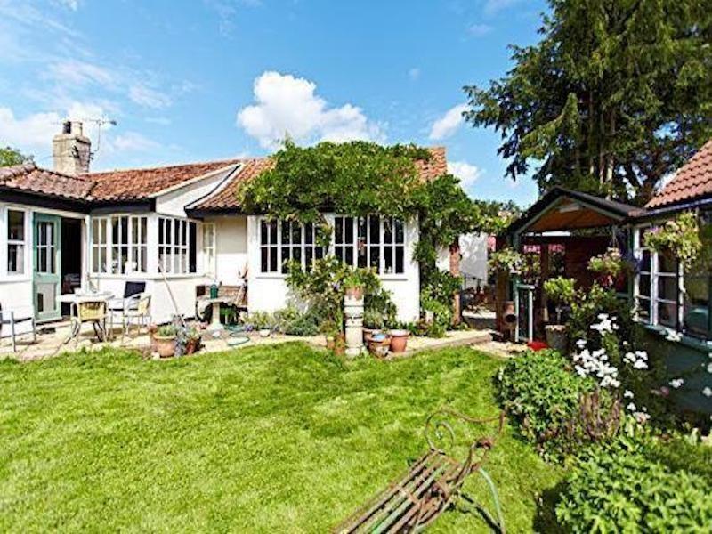 Wayside B&B Salhouse Esterno foto